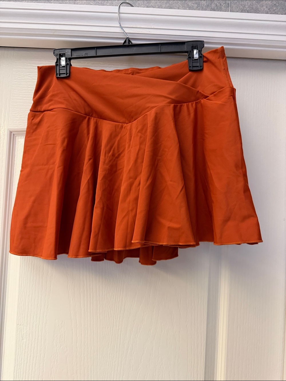 NWT HALARA Rust Orange Crossover Waist Mini Skort with Shorts